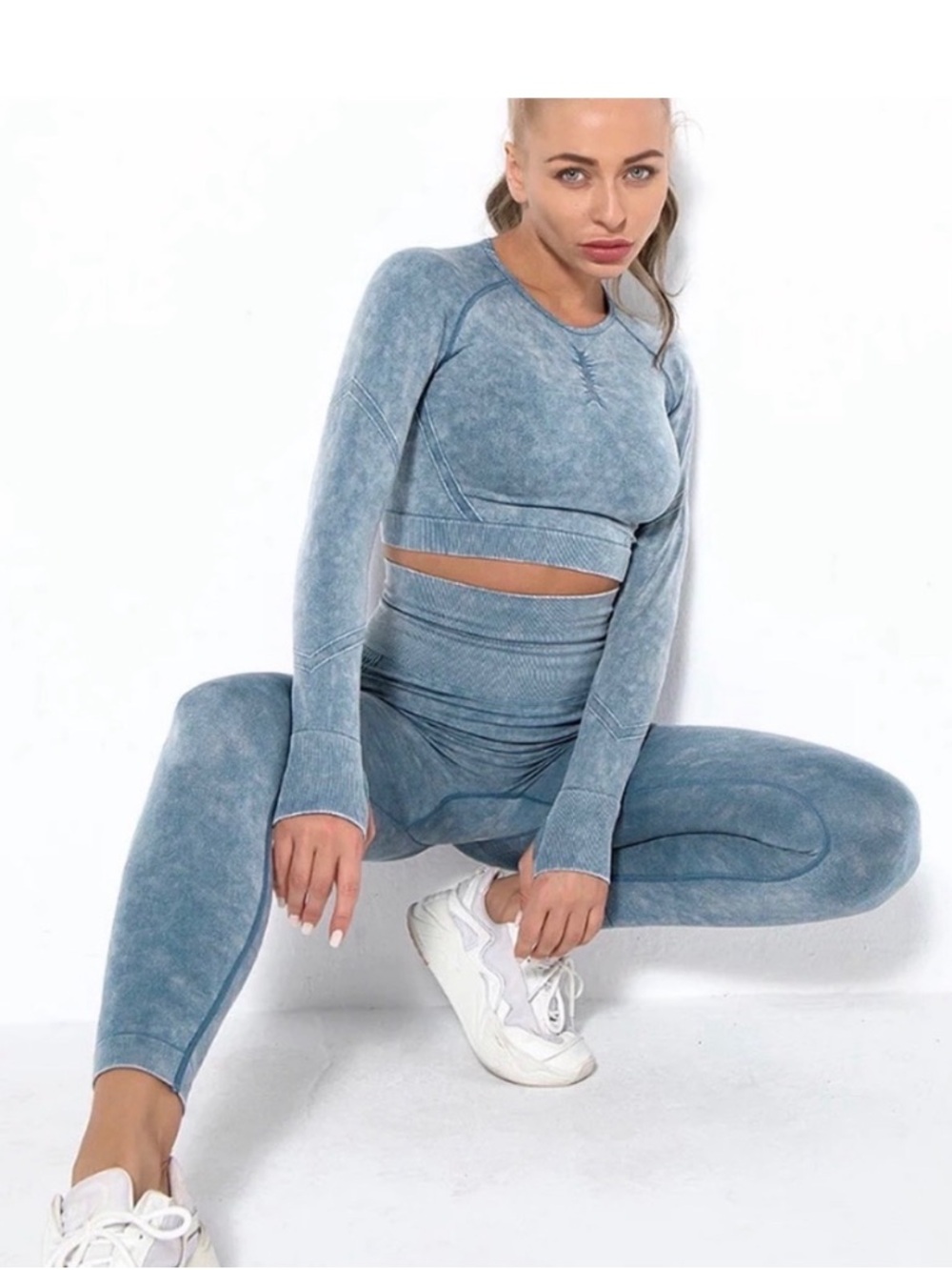 Seamless 2 Piece Light Blue Activewear Set L